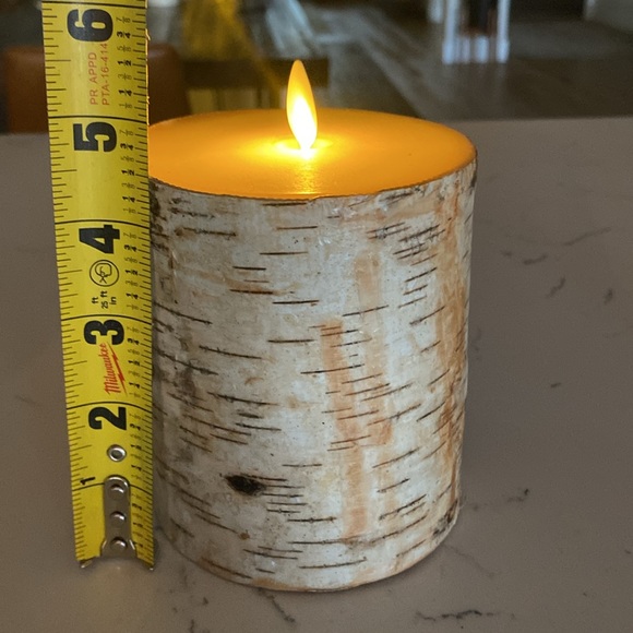 POTTERY BARN Birch Flameless Flickering candle 4 X 4.5” new w/out box - Picture 3 of 12